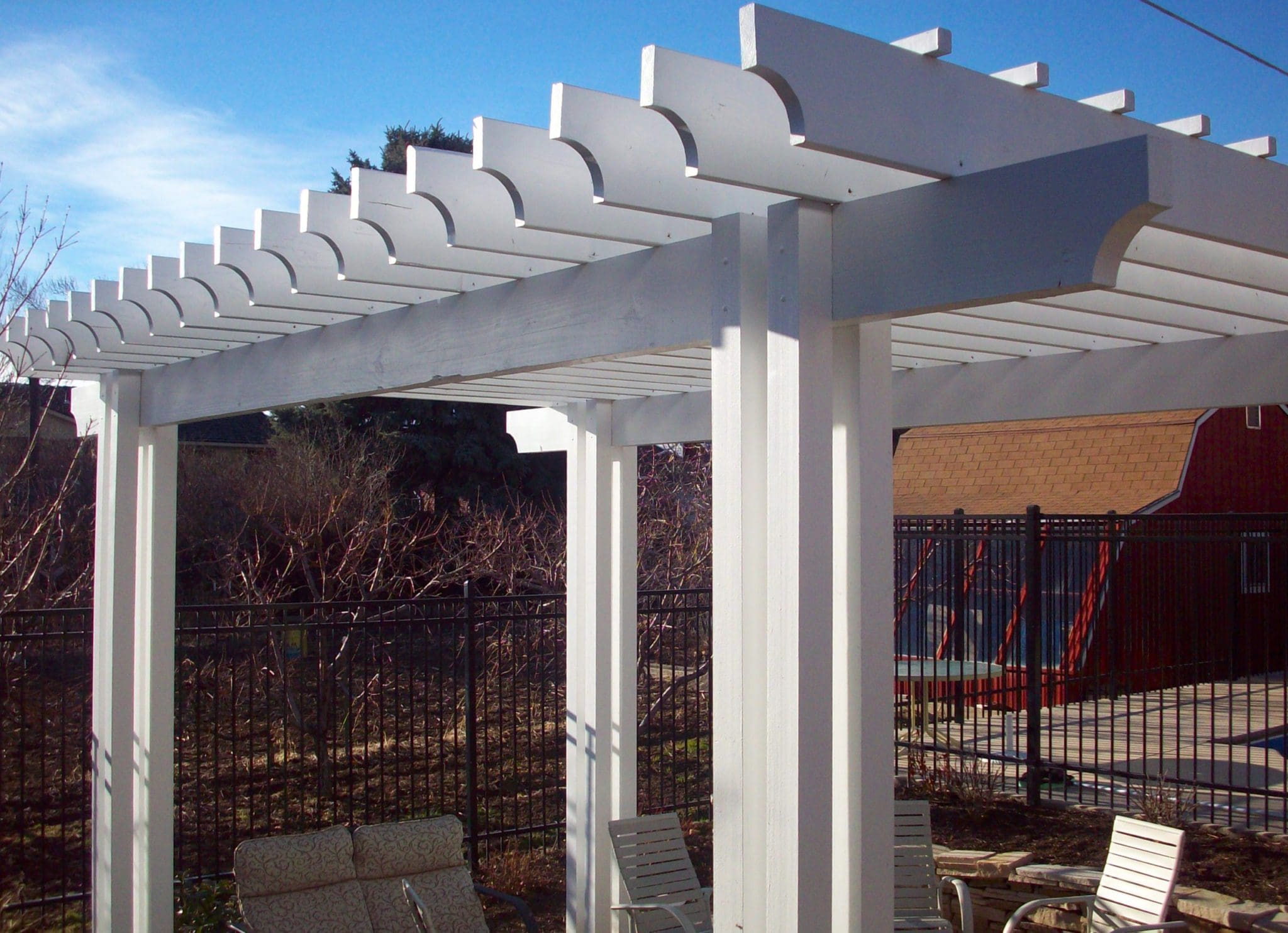 Modern Craftsman Pergola - Notched